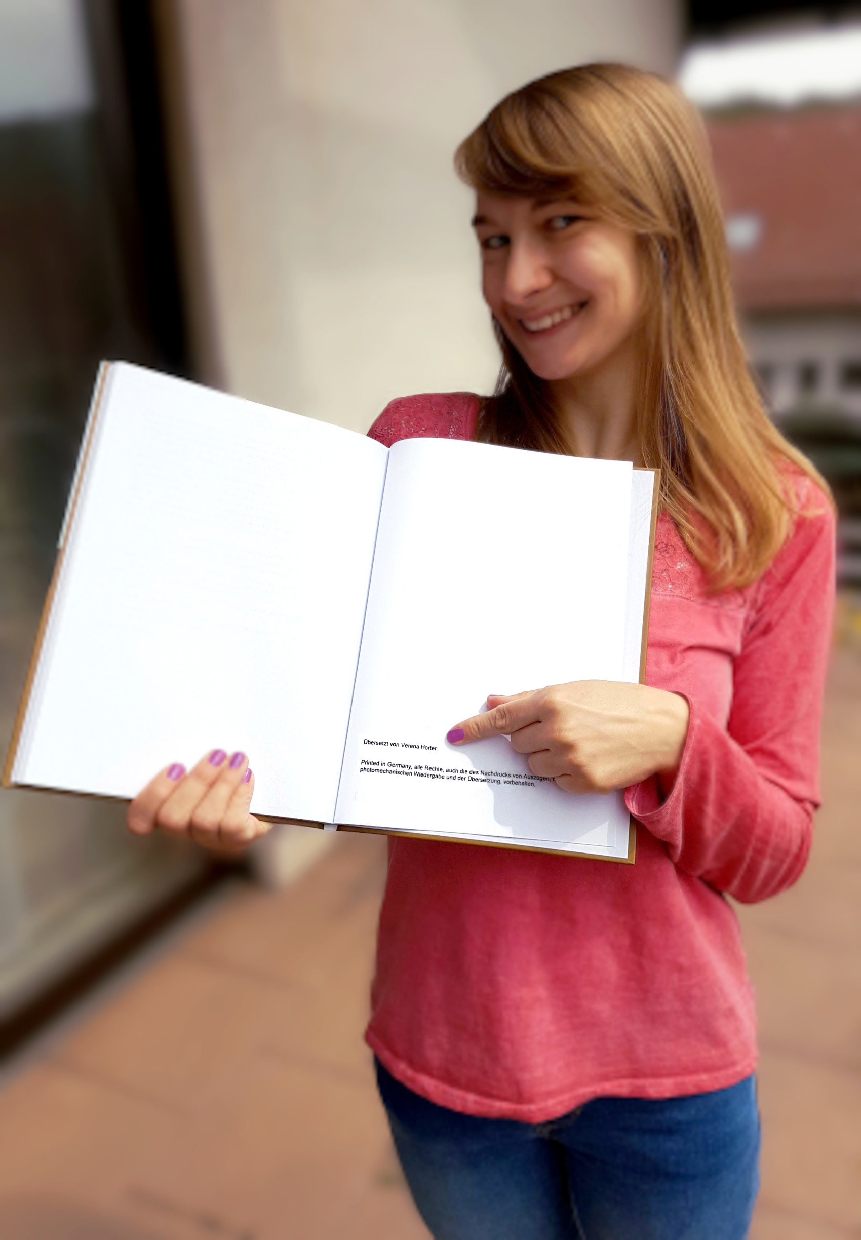 Übersetztes Buch aufgeschlagen